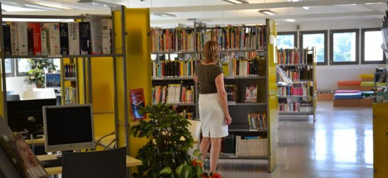 Grande expo de rentrée La tête dans les livres Bibliothèque Andre-Périgord Feytiat Bibliothèque Andre-Périgord Feytiat
