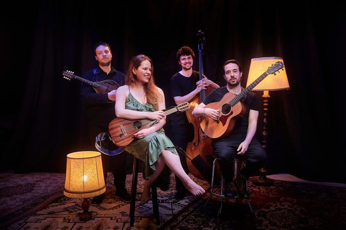 J.U.NE (Joy Underneath), Maison du Peuple – La fraternelle, Saint-Claude