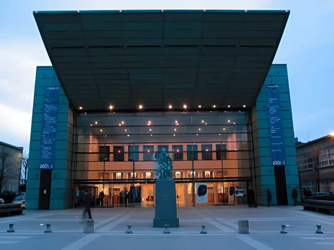 Journées du Patrimoine visite guidée augmentée du Théâtre le Préau Vire Vire Normandie