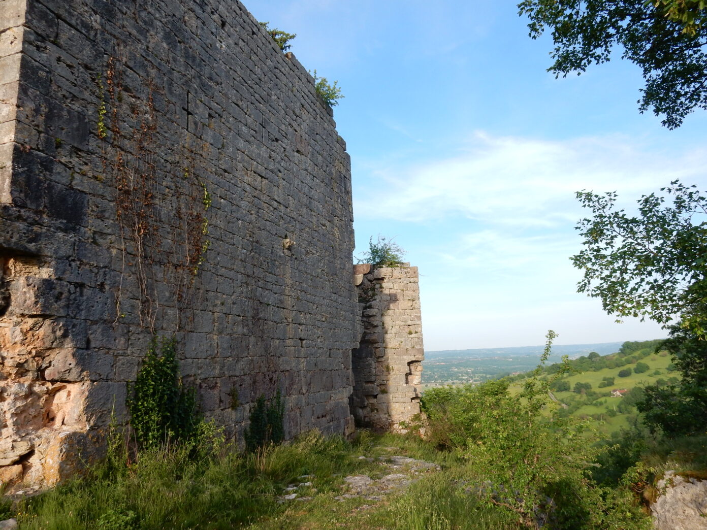 Journées Européennes du Patrimoine Pays d’Art et d’Histoire Randonnée Du château de Taillefer à Magnagues Gintrac