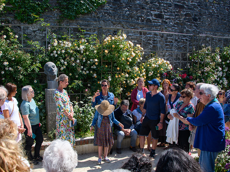 Journées européennes du patrimoine promenade botanique au jardin Jardin Christian Dior Granville