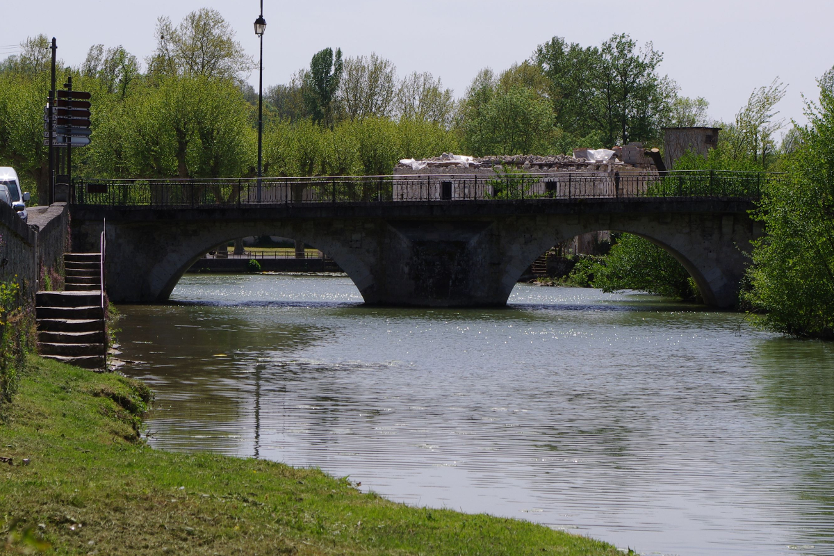 Journées Européennes du Patrimoine | Repas des associations Pont Roman Bretou Eymet 2026-09-19