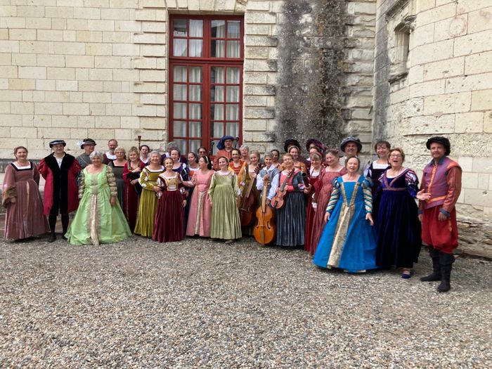 » Jouyssance vous donneray », Les Halles, Fontenay-le-Comte