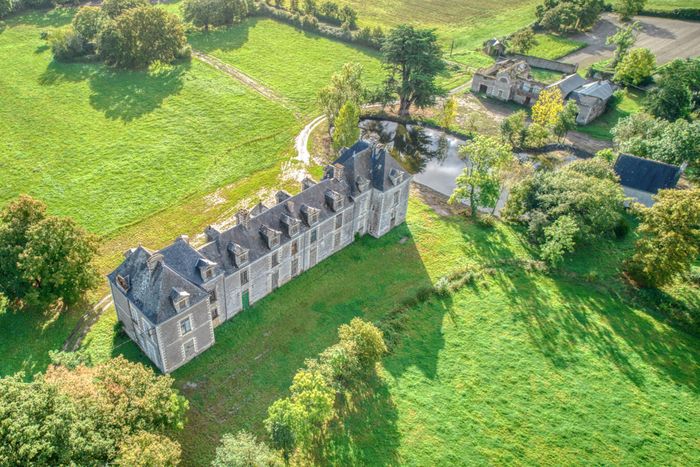 La renaissance du château de la Guibourgère, Château de la Guibourgère, Teillé