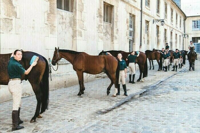 La section équestre de l’École militaire de Paris : démonstrations, École militaire, Paris