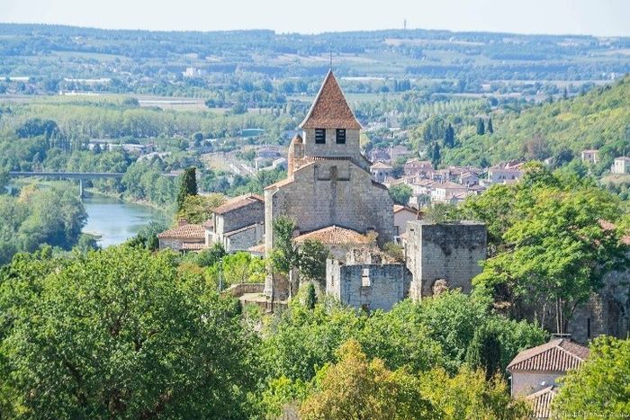 Laissez-vous conter le joli village de Clermont-Dessous !, Village de Clermont-Dessous, Clermont-Dessous