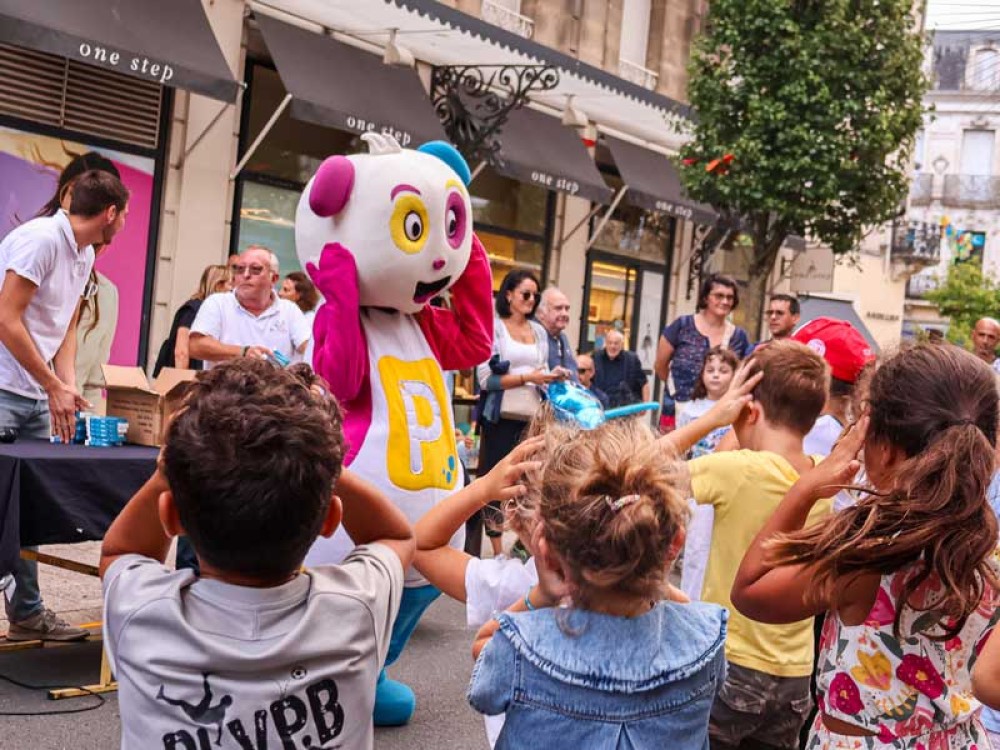 Le boulevard des Pitchouns spectacle Place du Poids de la ville Agen