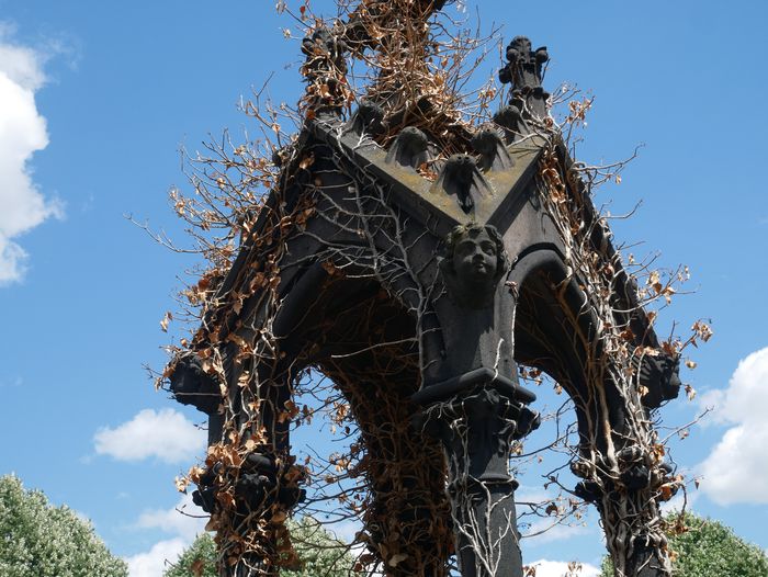 Le cimetière et la chapelle des Carmes, Chapelle des Carmes, Clermont-Ferrand