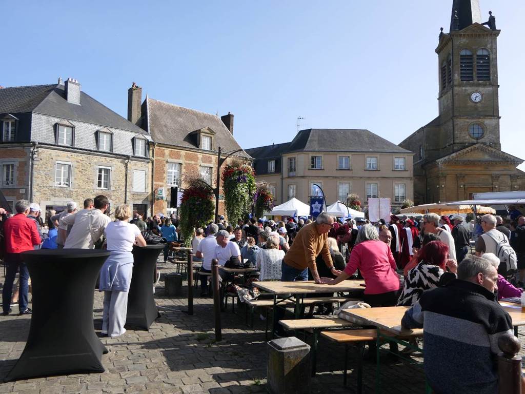 Le Marché du Grand Condé Rocroi