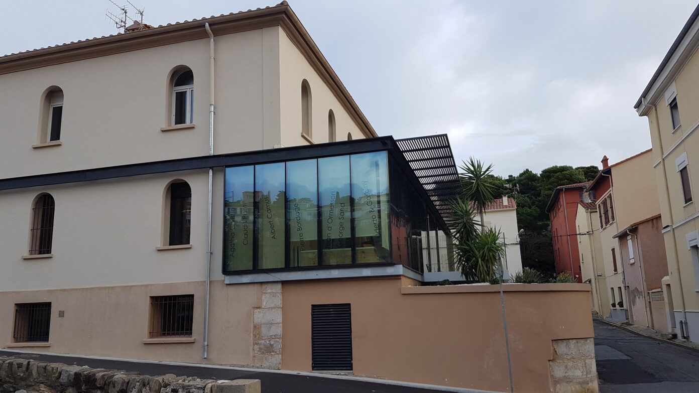 LE MÉMORIAL ITINÉRANT EXPOSITION COMPRENDRE LE PASSÉ POUR ÉCLAIRER L’AVENIR Port-Vendres