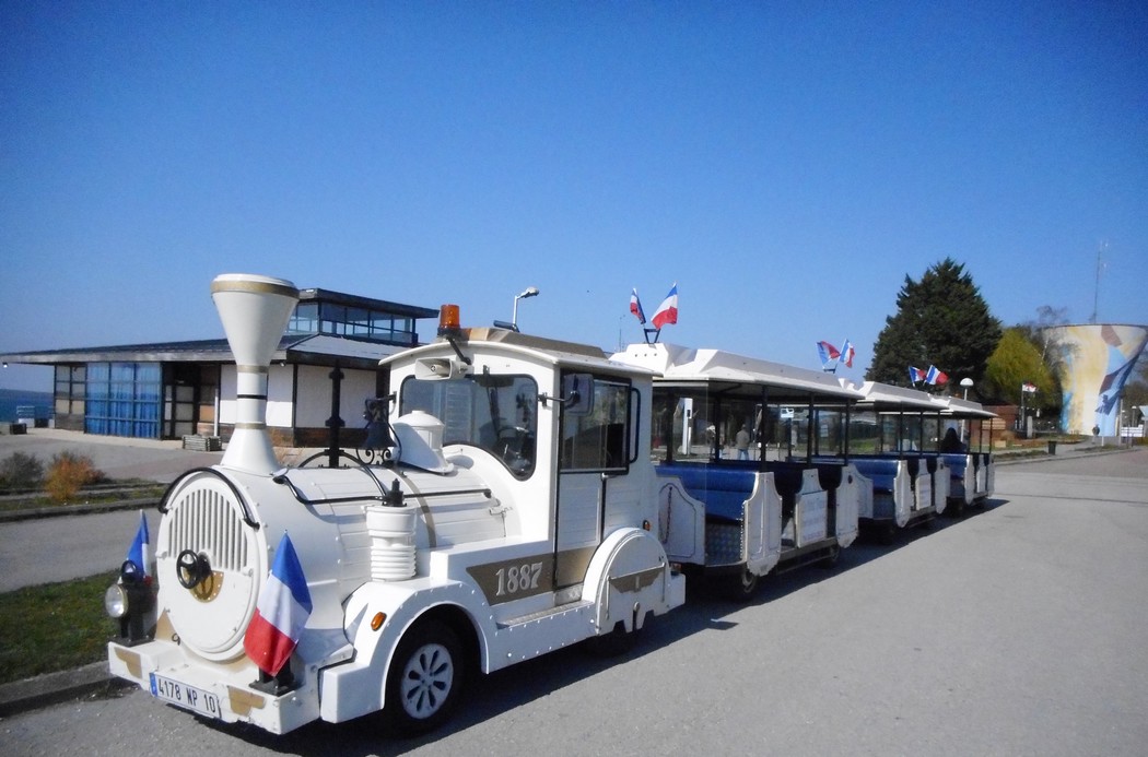Le Petit Train Touristique Promenade commentée Mesnil-Saint-Père