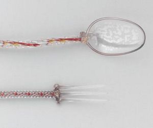 Le verre, un matériau fragile avec Elsa Bachelard, conservatrice du patrimoine, Musée national Adrien Dubouché, Limoges