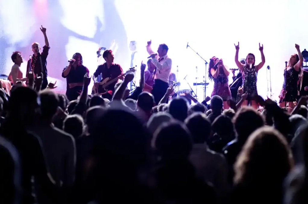 Concert évènement: Le bal des variestistes + Nini Poulain Stade Du logo pénestin