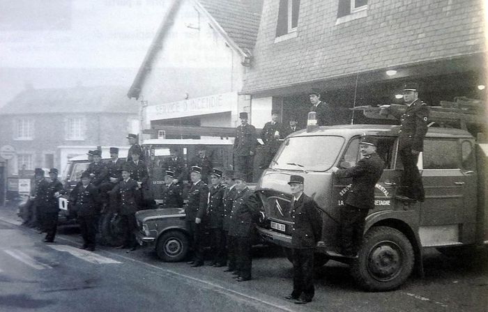 Les Parlottes : Mémoire de La Guerche avec les anciens pompiers (JEP) Centre Culturel La Salorge La Guerche-de-Bretagne