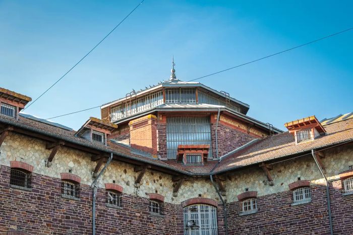 Les sens de la porte. HistoireS de la prison Jacques-Cartier, Ancienne prison Jacques Cartier – Rennes, Rennes
