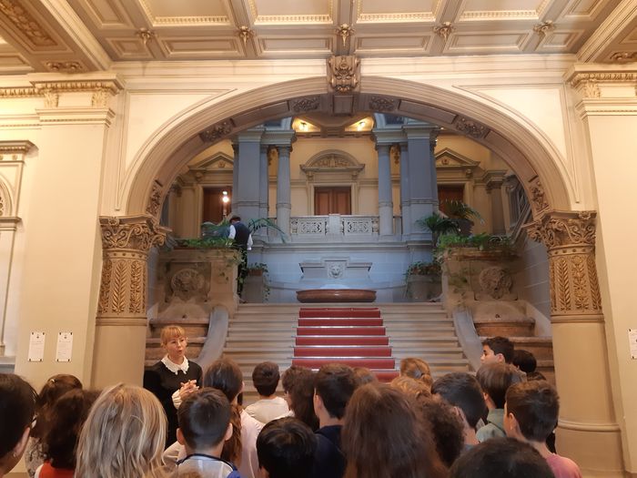Levez les yeux ! Visites théâtralisées du palais du Rhin pour le public scolaire, Palais du Rhin – siège de la DRAC Grand Est, Strasbourg