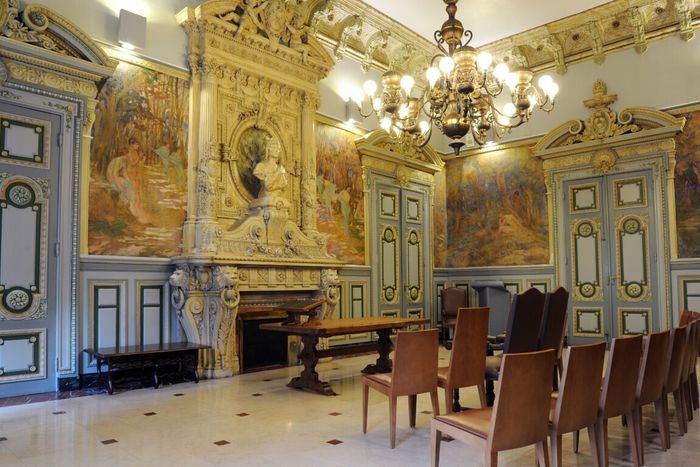 L’HÔTEL DE VILLE DE SAINT-ÉTIENNE, Maison du patrimoine et des lettres, Saint-Étienne