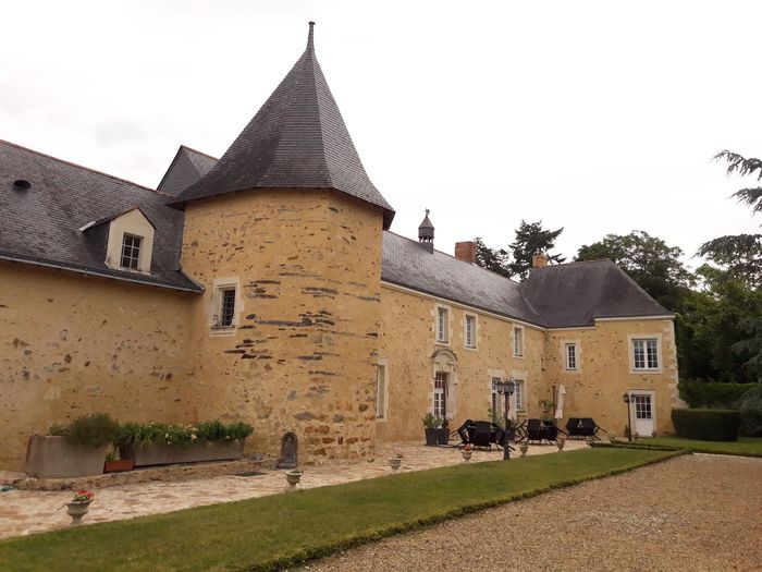 Manoir de la Vérouillère, Manoir de la Vérouillère, Les Hauts-d’Anjou