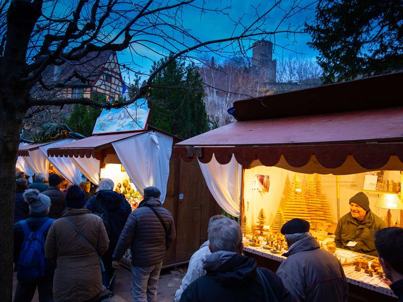Marché de Noël artisanal et authentique Kaysersberg Vignoble