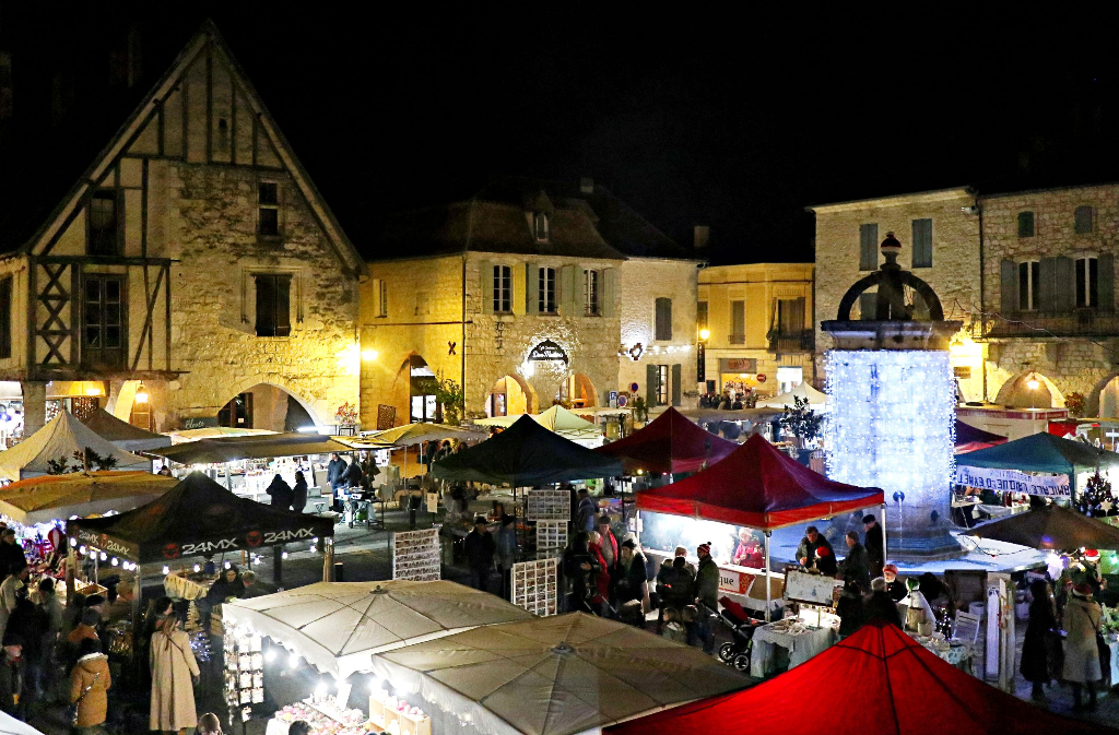 Marché de Noël Place Gambetta & rue du Temple Eymet 2026-12-19