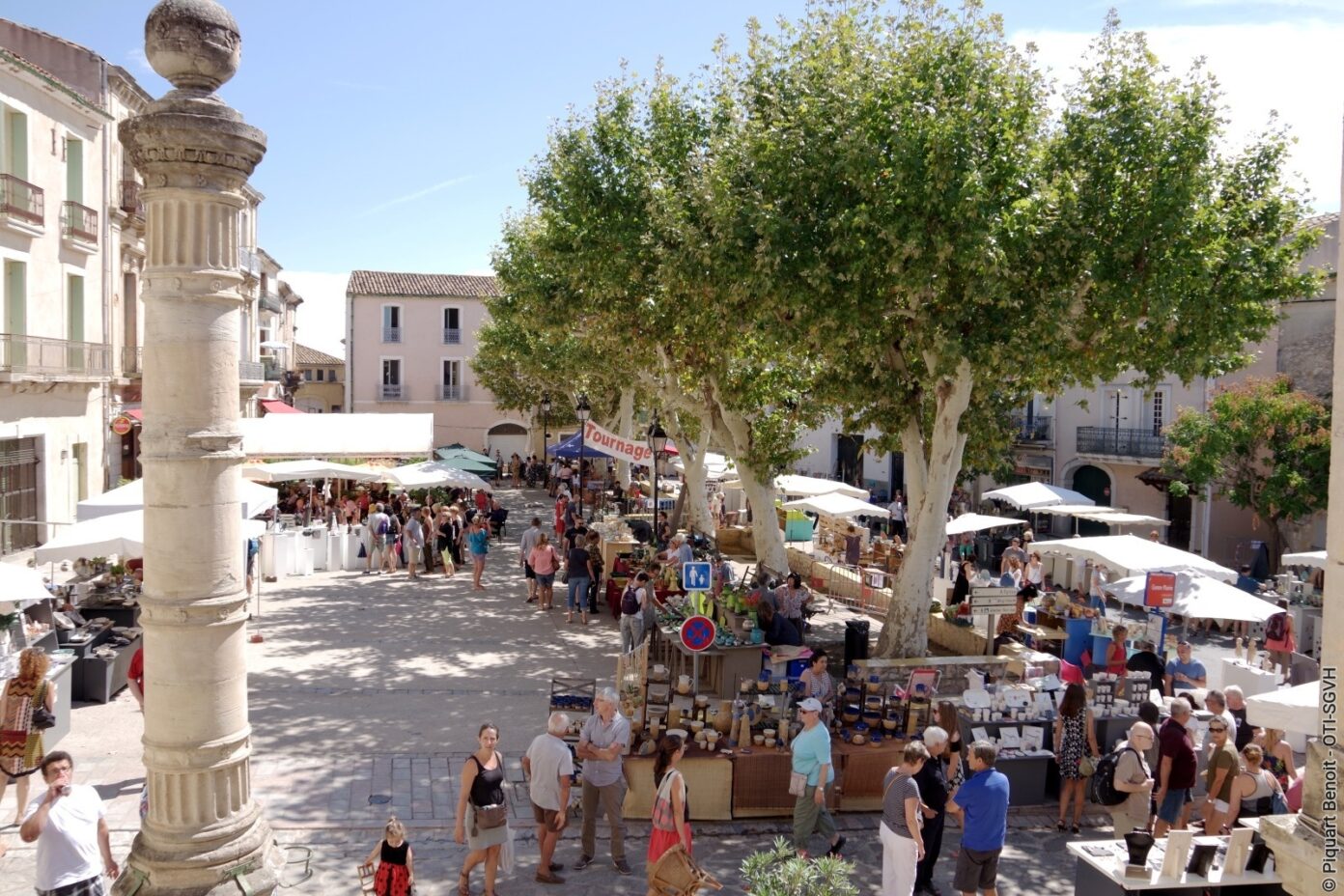 MARCHÉ DE SAINT-JEAN DE FOS Saint-Jean-de-Fos