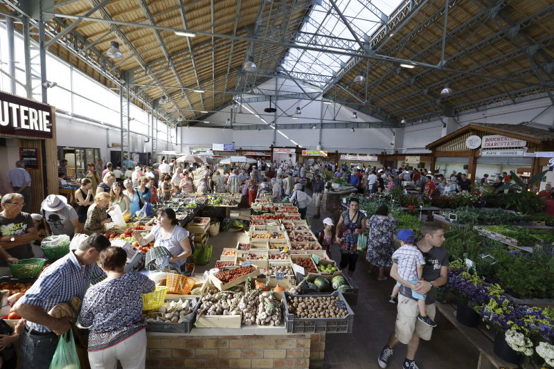 Marché hebdomadaire du samedi Marché couvert Aire-sur-l'Adour 2027-05-22