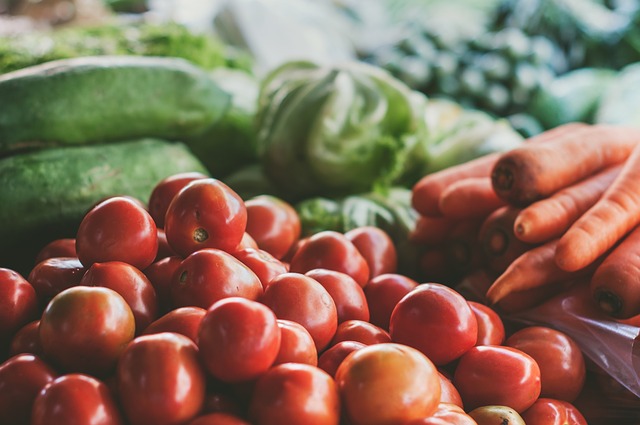 Marché hebdomadaire, tous les jeudis matins Imphy