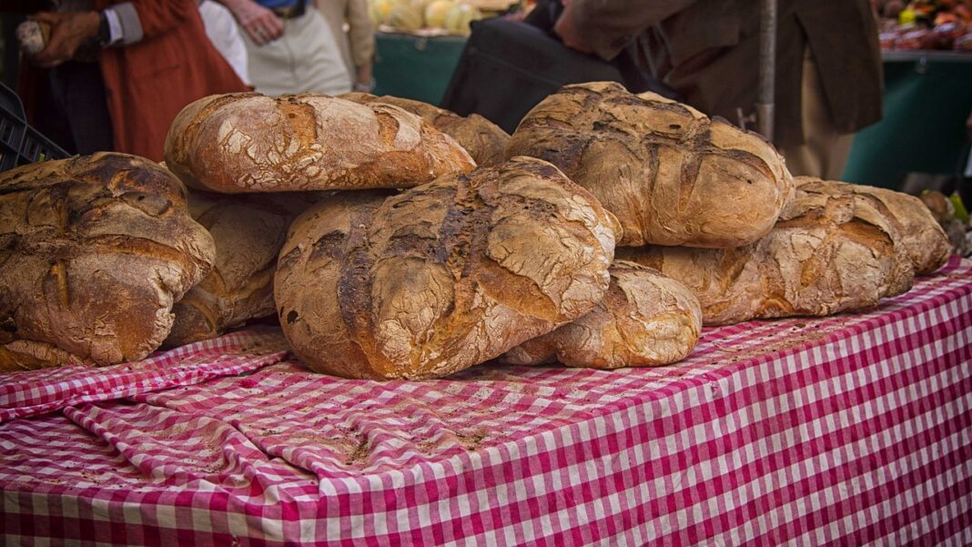 Marché mensuel de Chalette-sur-Loing Dimanche Châlette-sur-Loing
