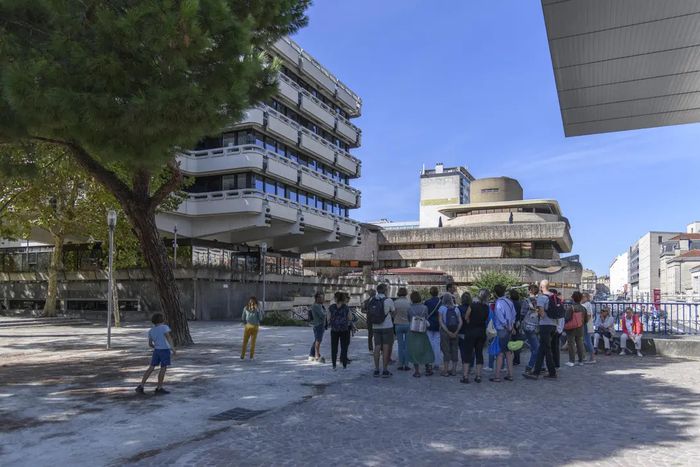 Mériadeck continuités et ruptures Hôtel de ville de Bordeaux Bordeaux