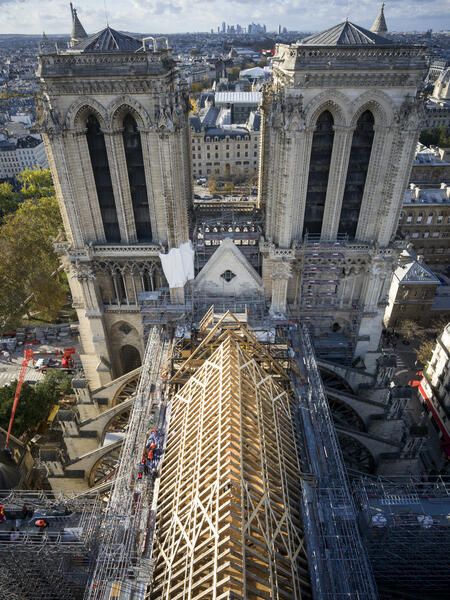 Micro Folies – Le camion numérique Negpos : Notre-Dame de Paris en immersion, Médiathèque Simone Veil, Marguerittes