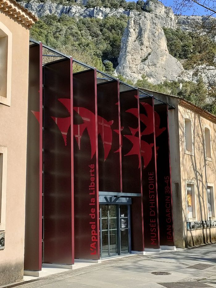Musée d&rsquo;Histoire Jean Garcin 39-45 : L&rsquo;Appel de la Liberté, Musée Jean Garcin 39-45 : l&rsquo;appel de la liberté, Fontaine-de-Vaucluse
