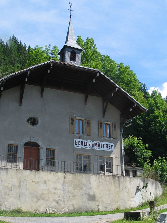 Ouverture de la Chapelle-Ecole de Maffrey, Chapelle de Maffrey, Passy