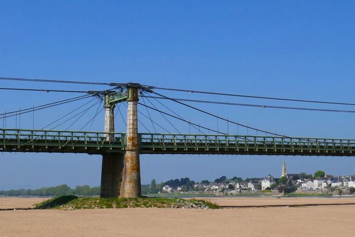 Panorama des ponts de Loire, de Montjean-sur-Loire à Saint-Nazaire Archives départementales de Loire-Atlantique Nantes