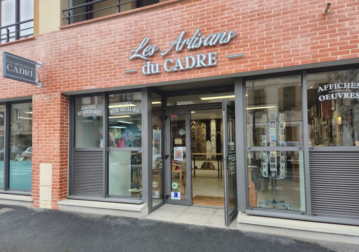 Portes ouvertes de l’atelier d’encadrement / dorure et présence d’une restauratrice de tableaux, Les Artisans du Cadre, Albi