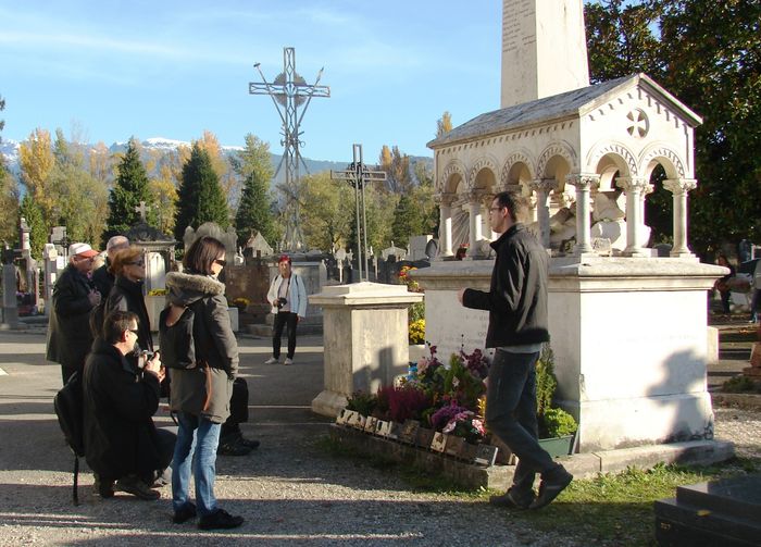Prêtres et religieuses au cimetière Saint-Roch : des destins spirituels croisés, par Xavier Giacomazzi, Cimetière Saint-Roch de Grenoble, Grenoble
