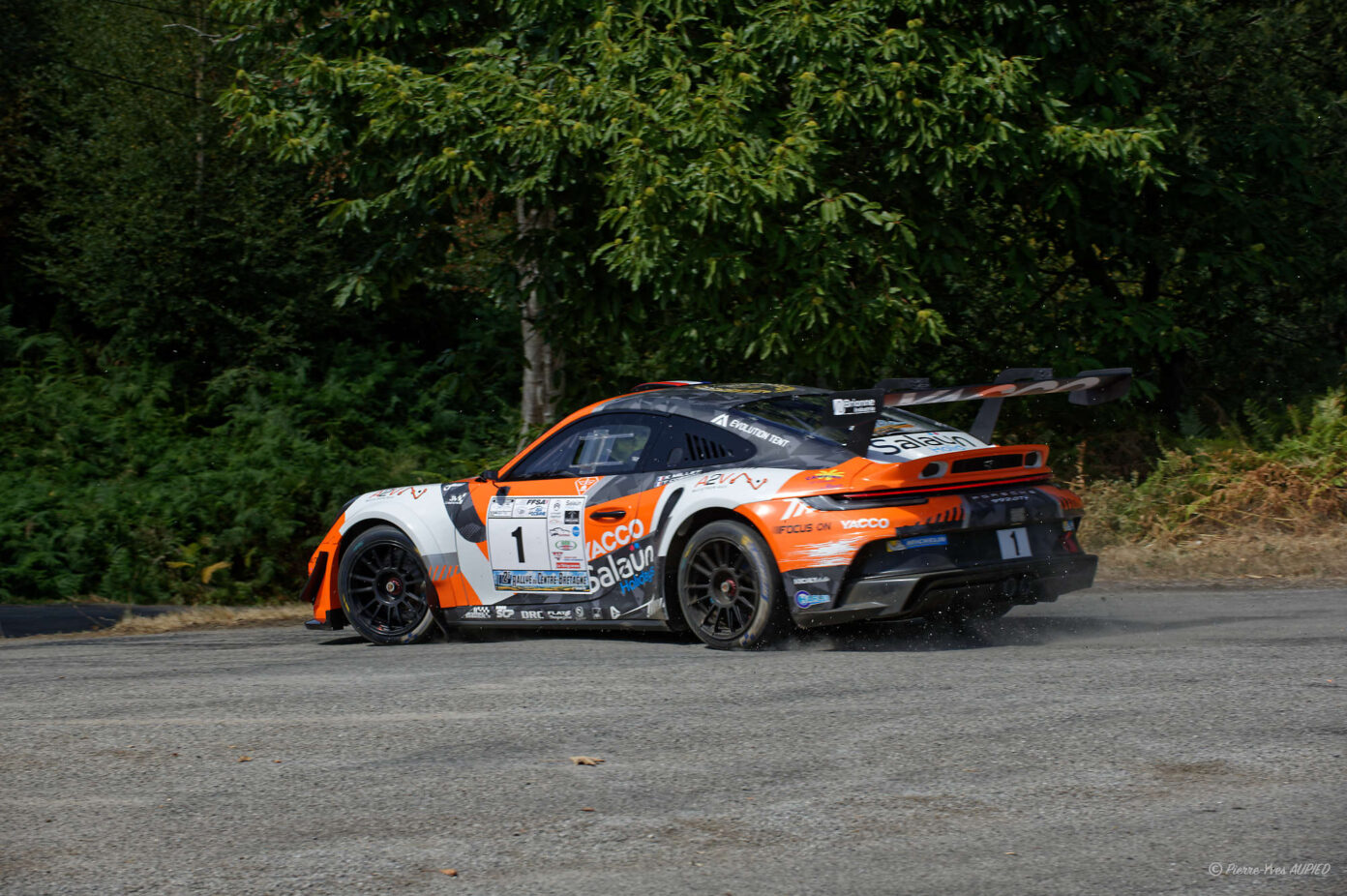 Rallye du Centre-Bretagne 2026 : Anthony Cosson s’impose à Noyal-Pontivy