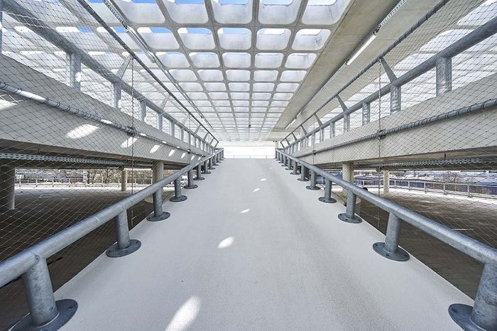 Quand l&rsquo;architecture devient scène : carte blanche aux artistes sur la terrasse du Parking METPARK Arena, Parking METPARK Arena, Floirac