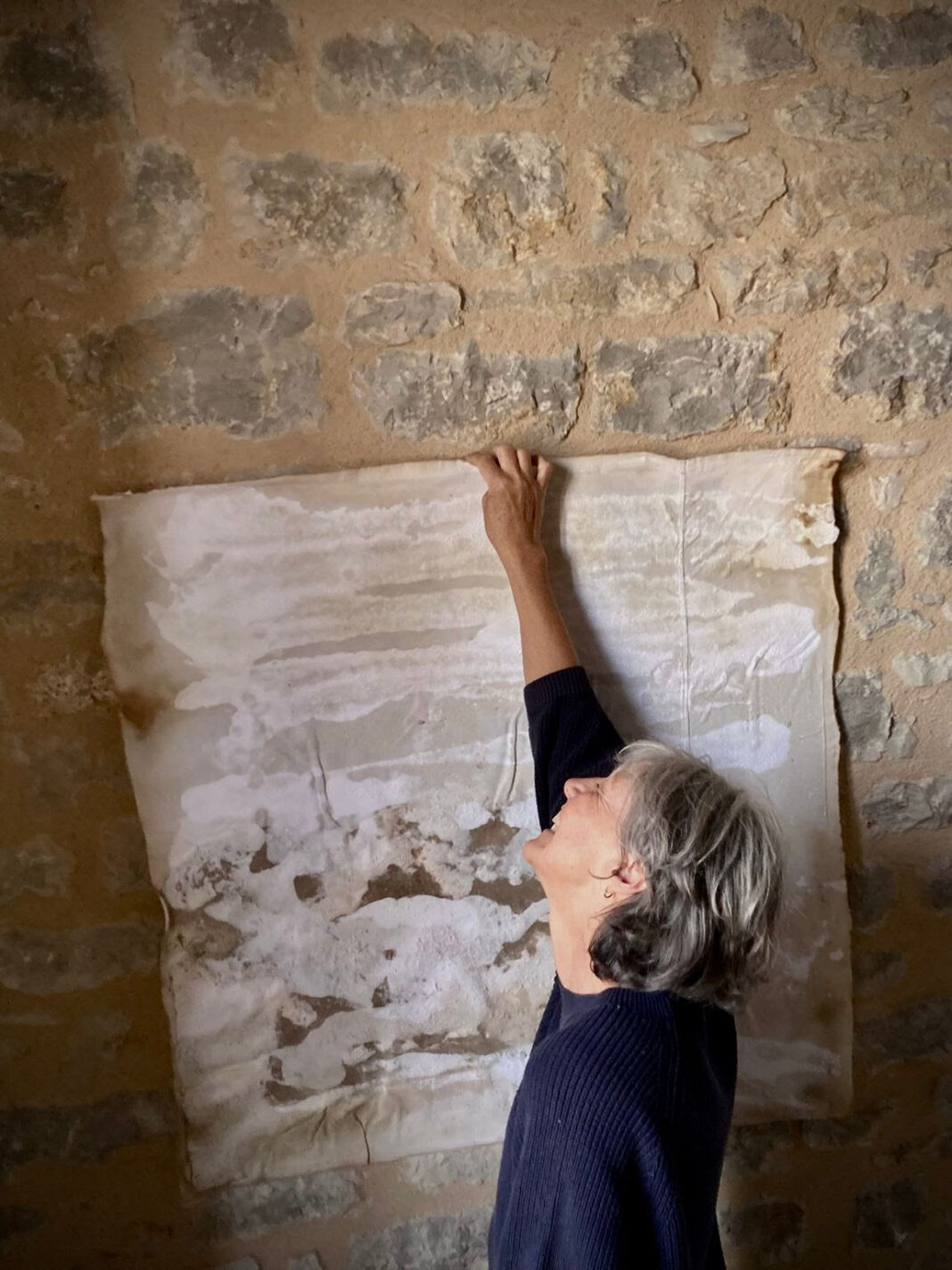 Résurgence X ateliers création papier dans le cadre de l’exposition Rémanence Autoire