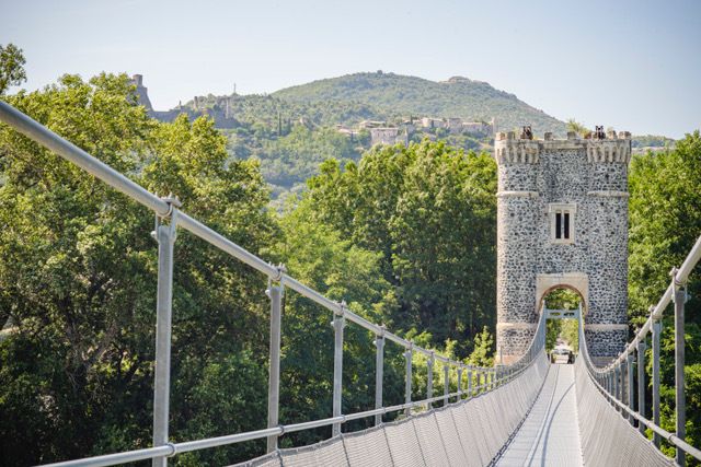 Rochemaure : visite guidée de la passerelle himalayenne, Passerelle himalayenne de Rochemaure, Rochemaure