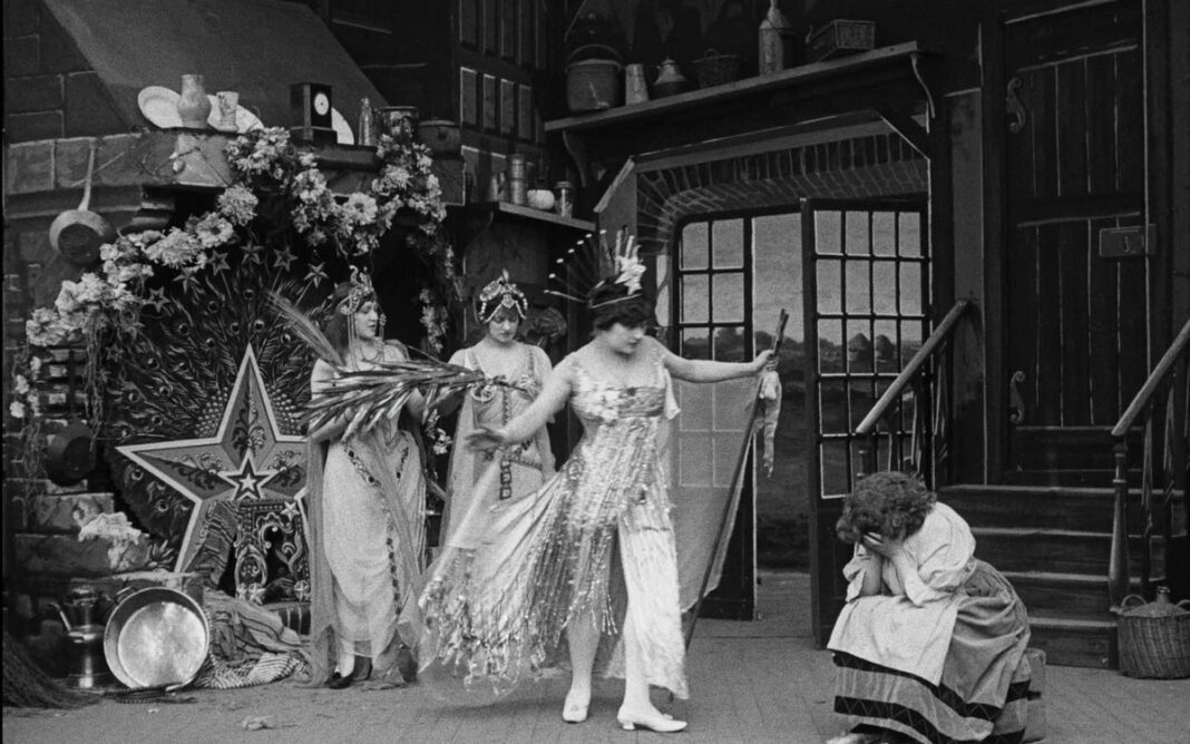 Séance jeune public : Les féeries retrouvées de Méliès Fondation Jérôme Seydoux-Pathé Paris