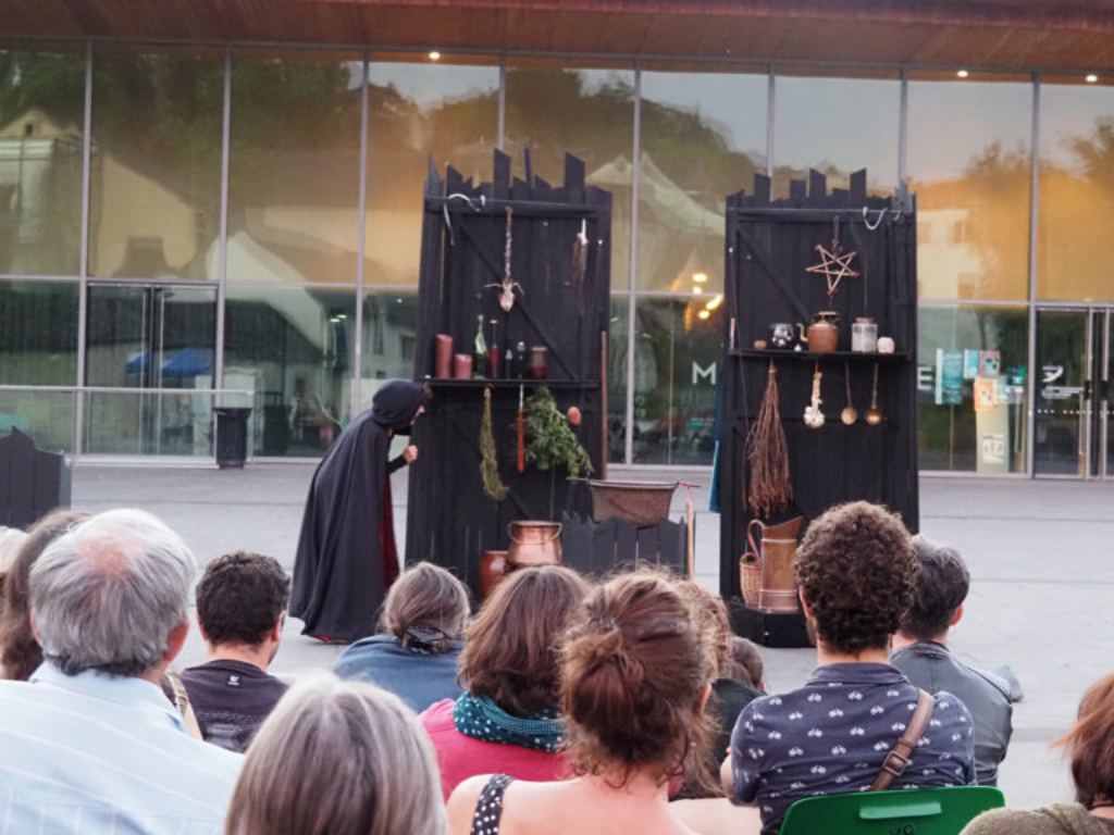 Soirée théâtre | Revenantes Le Microphone Grândola Tarnos
