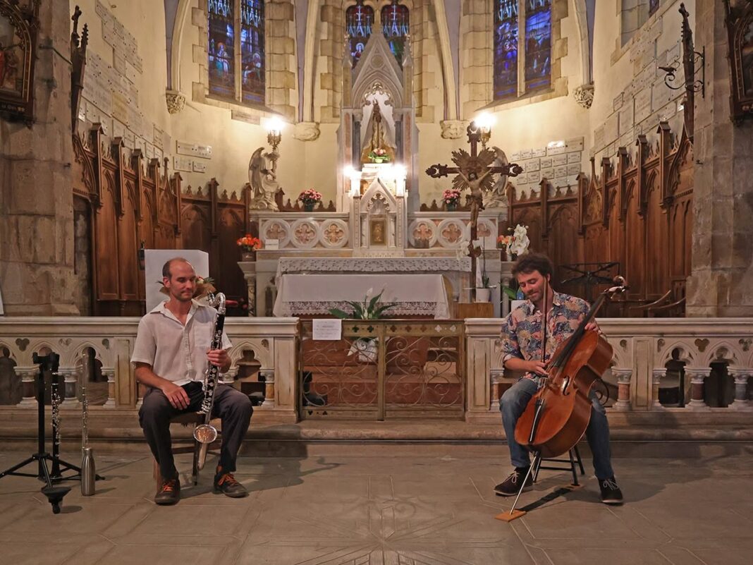 UN VOYAGE ACOUSTIQUE CONCERT MUSIQUE BAROQUE, ORIENTALE ET IMPROVISÉE Florac Trois Rivières