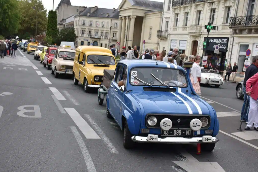 Vintage Days Parade des véhicules anciens Périgueux