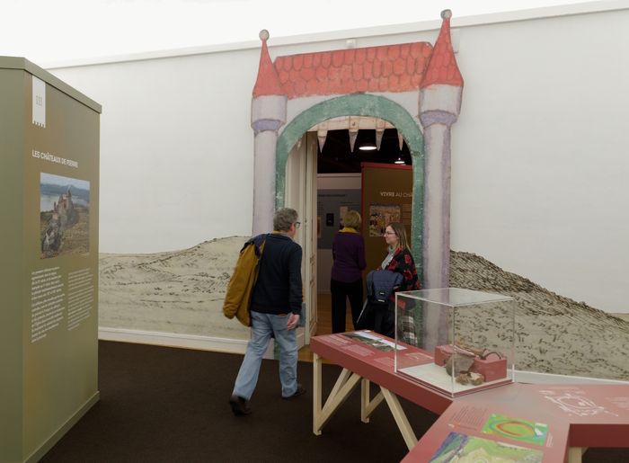 Visite commentée de l’exposition « Les châteaux du Jura… trop FORTS ! », Musée des Beaux-Arts, Lons-le-Saunier