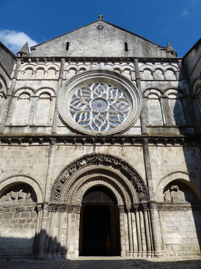 Visite commentée : l’église Saint-Léger et sa rosace gothique, Église Saint-Léger, Cognac