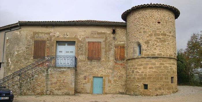 Visite de la maison-forte de Buffevent, Foyer rural maison-forte de Buffevent, Revel-Tourdan