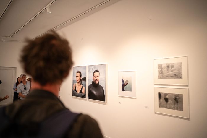 Visite de l’exposition « Quelque chose de bleu », CRP / Centre régional de la photographie Hauts-de-France, Douchy-les-Mines