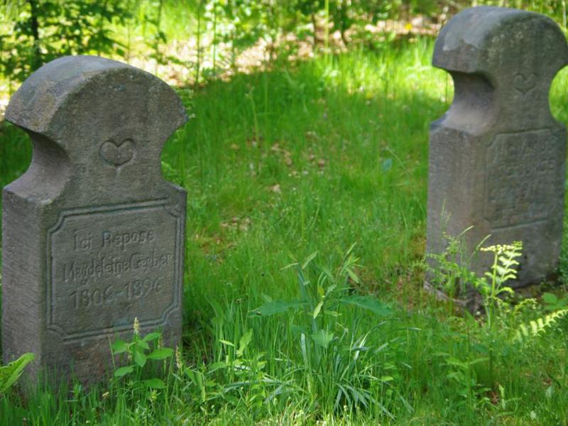 Visite du cimetière mennonite de Salm La Broque