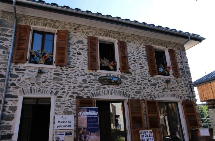 Visite du hameau de Villarnard et de sa Maison du patrimoine, Le « Patrimoine », Courchevel