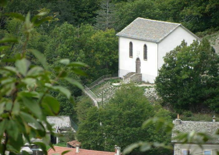 Visite du temple du Rouve-Bas, lieu de mémoire des Camisards, Temple du Rouve-Bas, Saint-André-de-Lancize